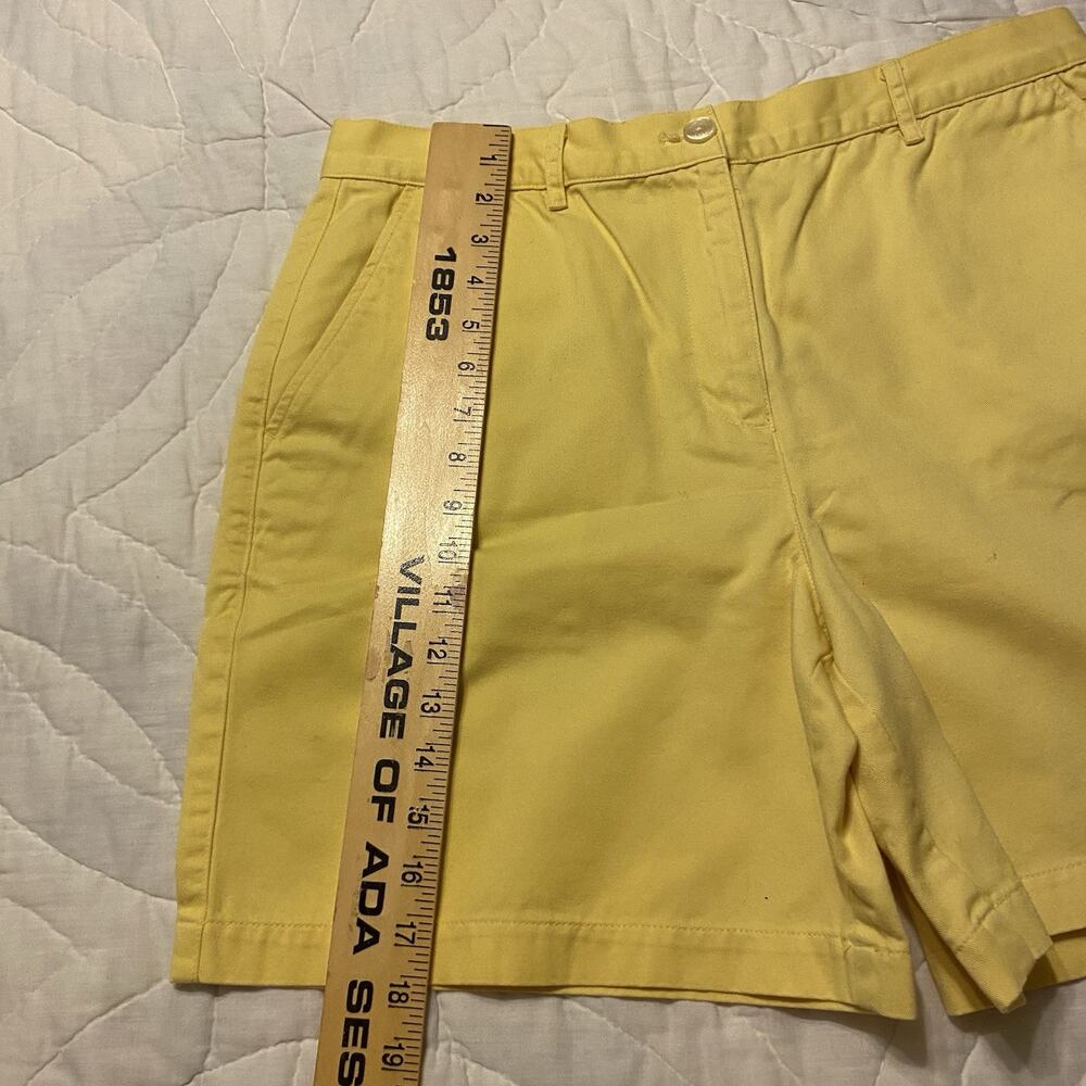 Lauren Ralph Lauren Chino Shorts Women’s Size 12 Yellow Denim 100% Cotton - Picture 10 of 16
